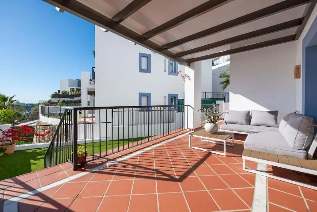 Luxury Resort 3 Bed Apartment With Pools And Gym Estepona 0*,  Spain