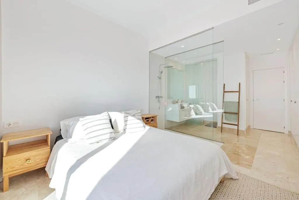 Luxury Resort 3 Bed Apartment With Pools And Gym Estepona