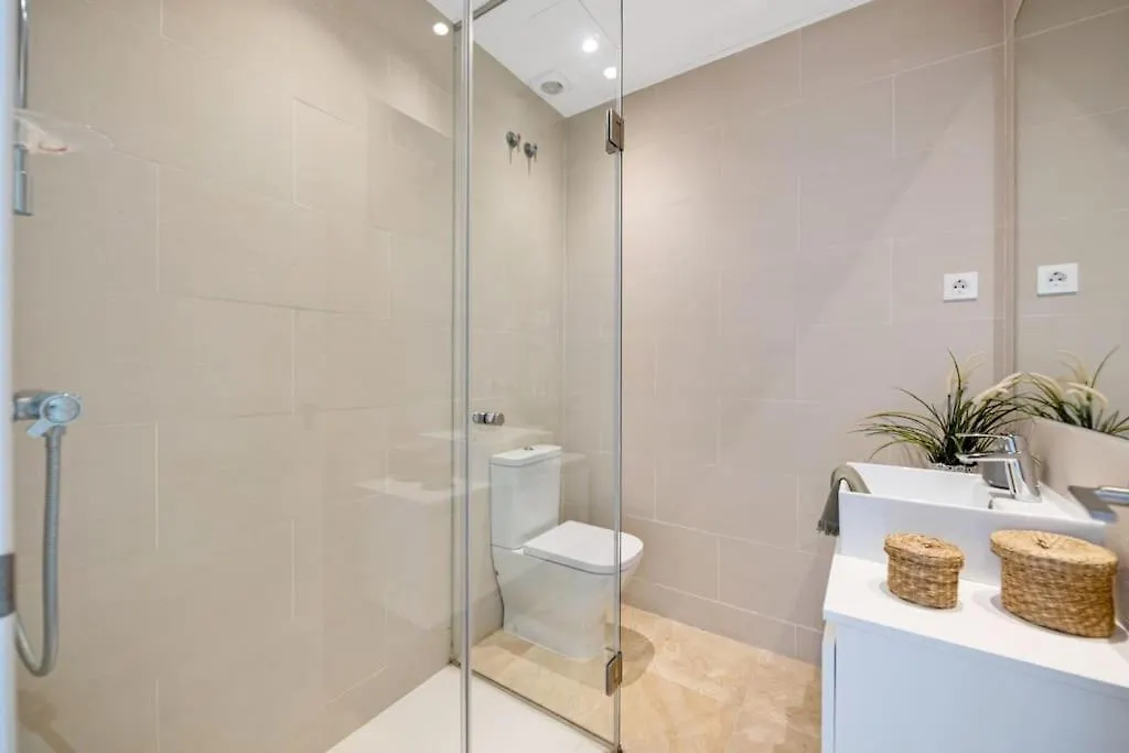 Luxury Resort 3 Bed Apartment With Pools And Gym Estepona 0*,  Spain